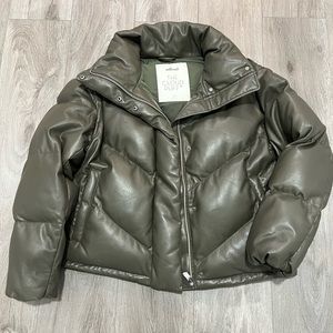 Wilfred the Cloud Puff - Dark Olive